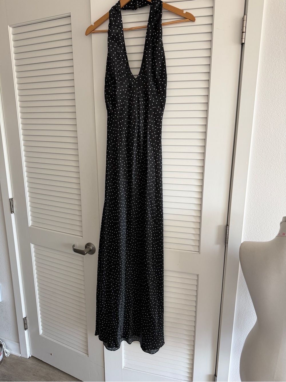 Reformation Daniela Silk Polka Dot Black Maxi Dress 6 - Picture 7 of 11